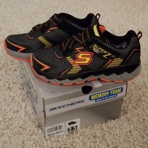 Skechers memory foam shoe (BOYS)